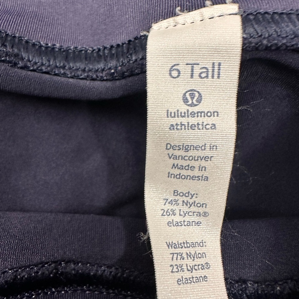 Lululemon Lost In Space Skirt Sz 6 Tall - Picture 4 of 6